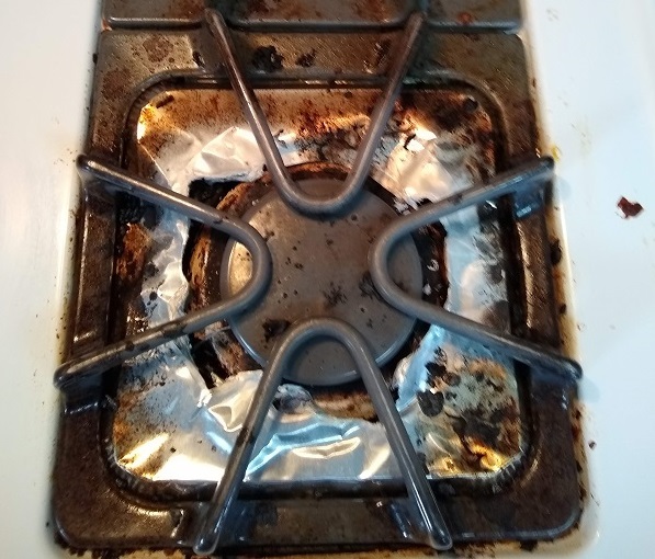 How To Clean Stove Top Grates A Little Hacked